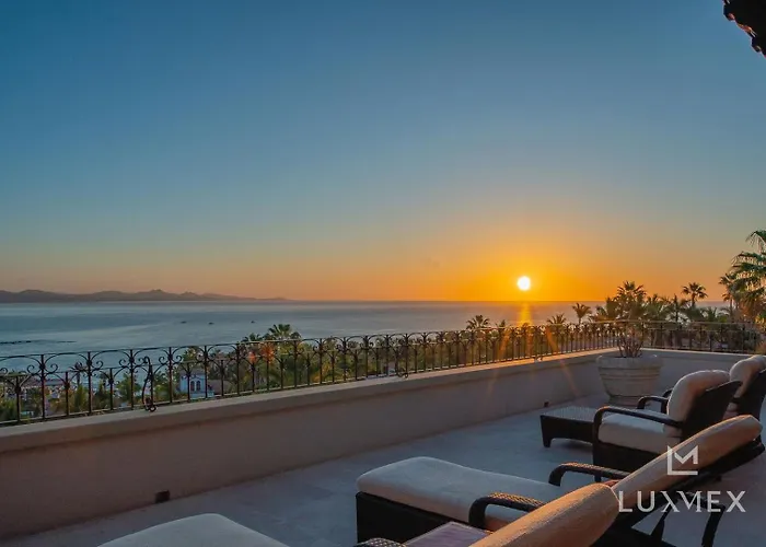 Villa Luxurious Seclusion At Palmilla Fully Staffed - Swimmable *