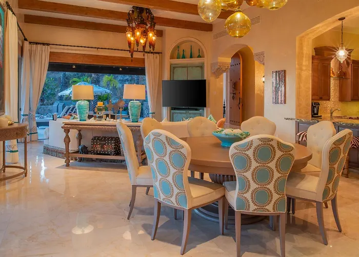 Luxurious Seclusion At Palmilla Fully Staffed - Swimmable Villa