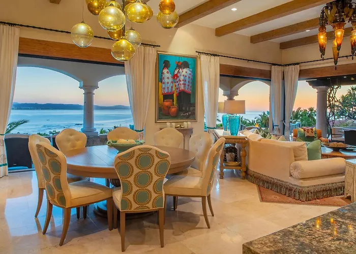 Luxurious Seclusion At Palmilla Fully Staffed - Swimmable Villa