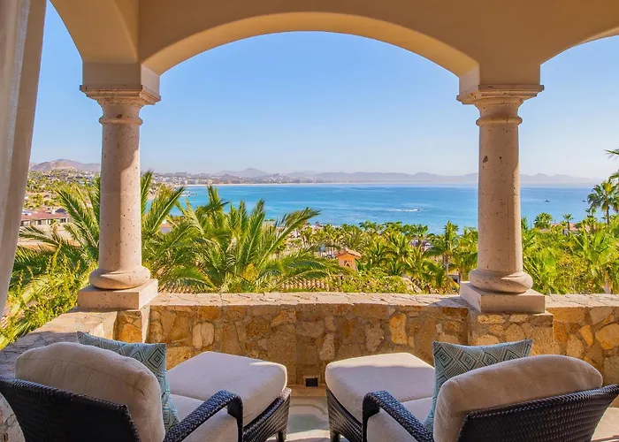 Luxurious Seclusion At Palmilla Fully Staffed - Swimmable Villa