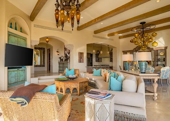 Luxurious Seclusion At Palmilla Fully Staffed - Swimmable San Jose del Cabo