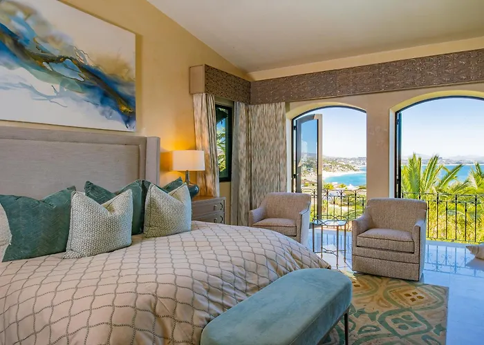 Luxurious Seclusion At Palmilla Fully Staffed - Swimmable Villa *